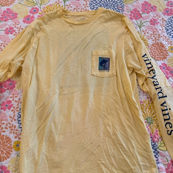 Vineyard Vines Other - Small vineyard vines long sleeve tshirt